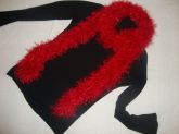 Cachecol vermelho com brilho