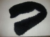 Cachecol preto de pêlos